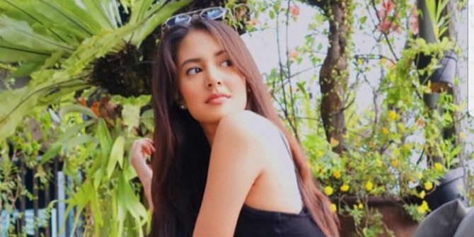 7 Artis  Cantik dan Seksi ini Sudah Berstatus Janda  Muda 