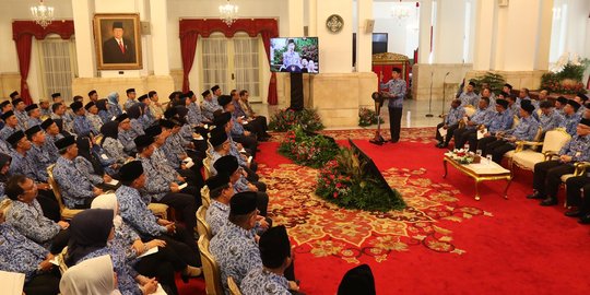 Presiden Jokowi Buka Rakernas Korpri di Istana