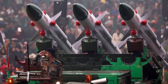 India versus Pakistan, Perbandingan Kekuatan Militer Dua Negara Nuklir