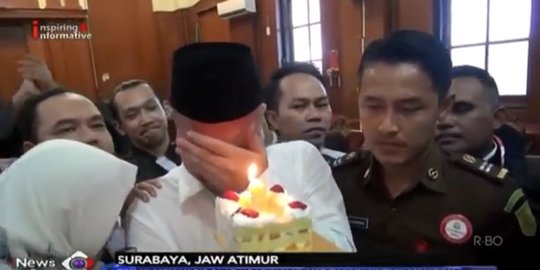 Momen Haru Ahmad Dhani Menangis di Persidangan,Tak Bisa Hadiri Ulang Tahun Shafeea