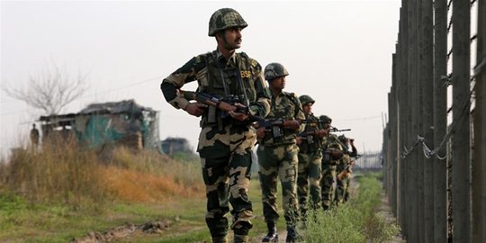 Baku Tembak Pasukan India-Pakistan, Empat Warga Sipil Tewas