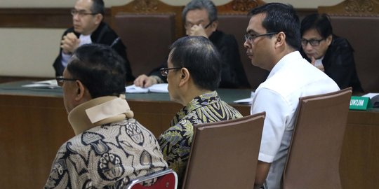 Suap Anggota DPRD Kalteng, Tiga Pejabat PT Sinarmas Dituntut 2 Tahun 6 Bulan Penjara