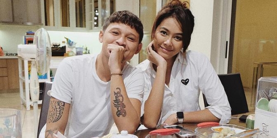 Bunga Jelitha dan Syamsir Alam Akan Menikah Tahun Ini