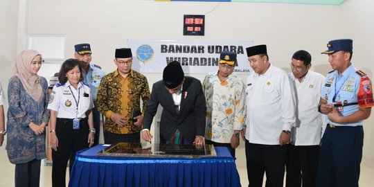 Presiden Jokowi Resmikan Terminal Penumpang Bandara Wiriadinata Tasikmalaya