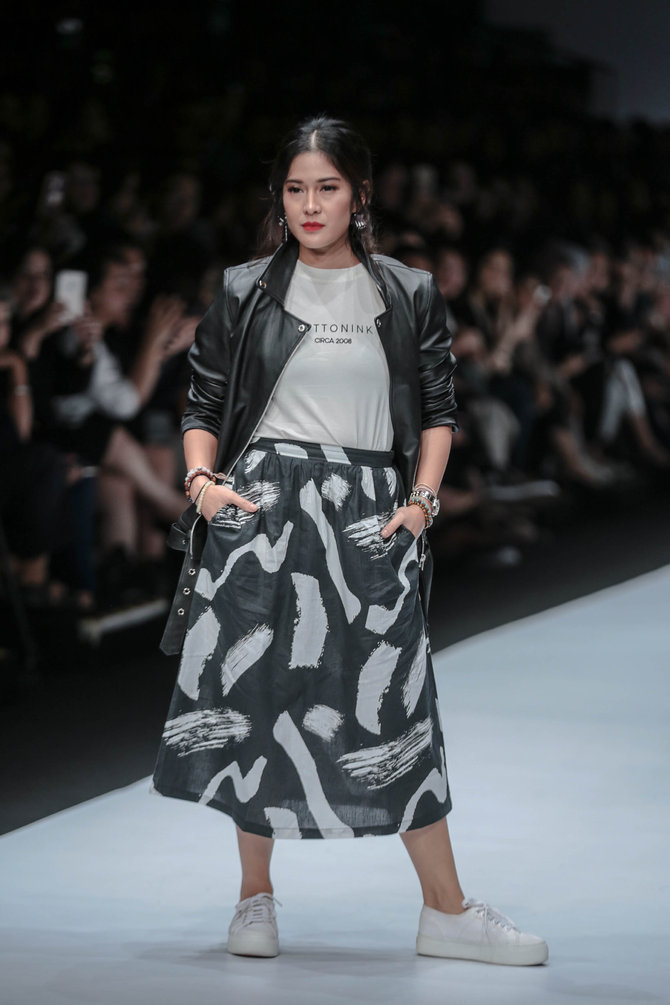 dian sastrowardoyo dalam jfw 2018