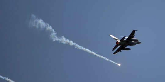 Detik-detik Menegangkan Pertempuran Udara MiG-21 India versus F-16 Pakistan