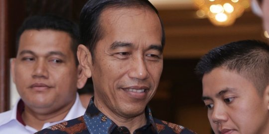 Kunjungi Mal di Kendari, Jokowi Bikin Pengunjung Histeris