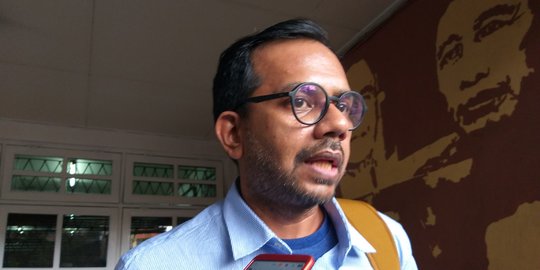 Kemendikbud Diminta Gunakan Guru Honorer Ketimbang Gaet TNI Aktif