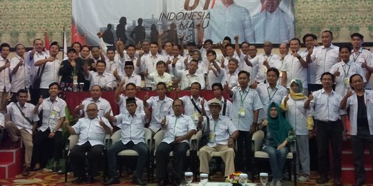 Relawan Targetkan Jokowi Kantongi 65 Persen Suara di Sulawesi Utara