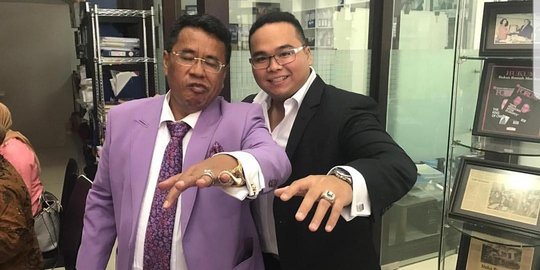 Ingin Jadi Mantu Pengacara Kaya Raya Hotman Paris? Ini Syaratnya