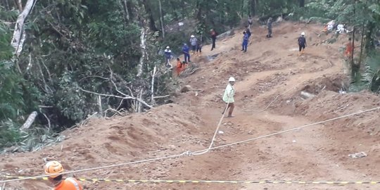 Masa Tanggap Darurat Longsor Tambang Emas Ilegal Bolaang 14 hari