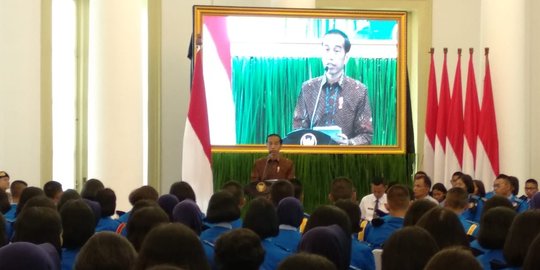Jokowi Minta Pelajar Taruna Nusantara Siap Hadapi Revolusi Industri 4.0