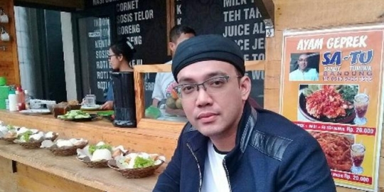 Sandy Tumiwa Pakai Sabu karena Masalah Keluarga?