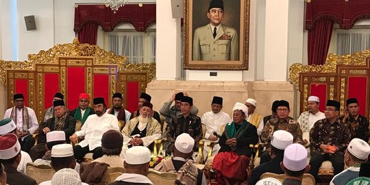 Bertemu Jokowi di Istana, Ulama Aceh Minta Penjelasan Soal Isu PKI