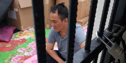 perempuan saat penangkapan