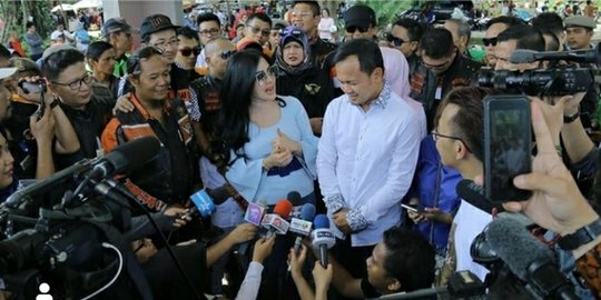 Janji Kirim Undangan untuk Bima Arya, Syahrini Segera Gelar Resepsi di Indonesia?