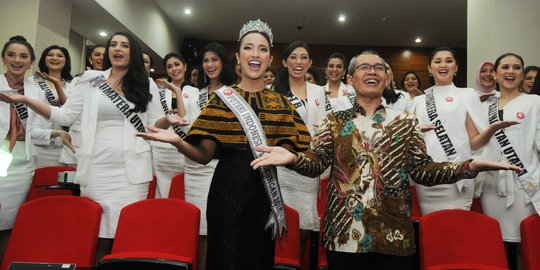 39 Calon Finalis Putri Indonesia Sambangi KPK