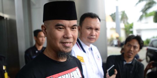 Keluh Kesah Ahmad Dhani Dituangkan Dalam Bentuk Surat