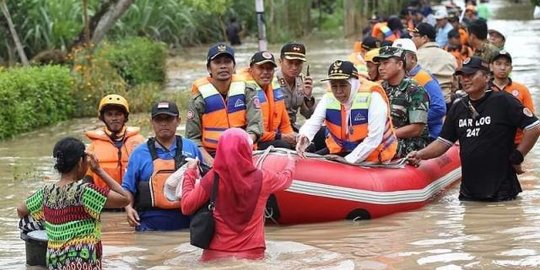 15 Kabupaten di Jawa Timur Terendam Banjir, di Madiun Ada 39 Desa Terendam