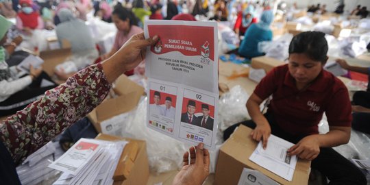 Ribuan Surat Suara di Sukabumi Rusak