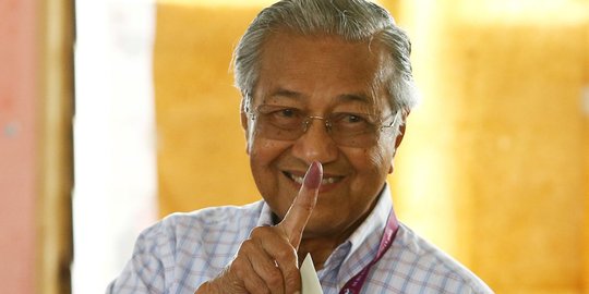 Mahathir: Ketika China Miskin Kita Takut, Mereka Kaya Kita Semakin Takut