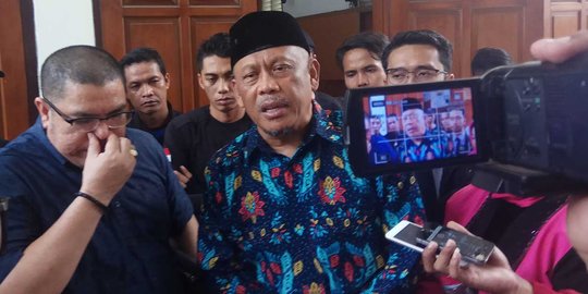 Bawaslu Hentikan Laporan Eggi Sudjana Terhadap Jokowi