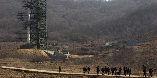 Foto Satelit Perlihatkan Korea Utara Siapkan Peluncuran Roket