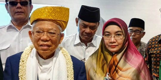 Ma'ruf Amin: Biasanya Orang Dikasih Sertifikat, Kalau Saya Kasih Sorban