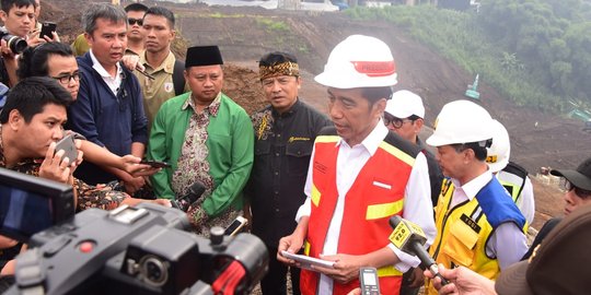 Jokowi Tinjau Pembangunan Terowongan Air, Solusi Banjir Kabupaten Bandung