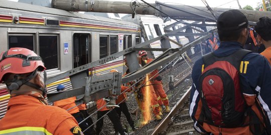 KRL Terguling, Ketua DPR Minta PT KAI Segera Evaluasi