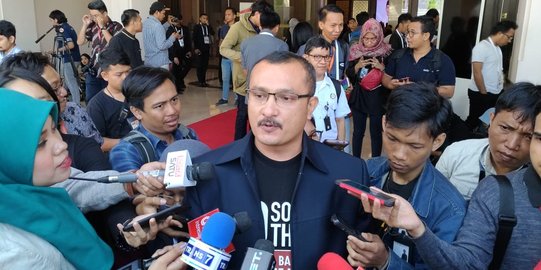 Tak Percaya Survei SMRC, Ferdinand Demokrat Sebut Acara Jokowi Selalu Sepi