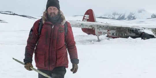 Arctic, Pilihan Sulit Berjuang untuk Bertahan Hidup di Gurun Salju