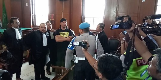 Pengacara Protes Vlog Ahmad Dhani Sebut 'idiot' Diputar di Persidangan