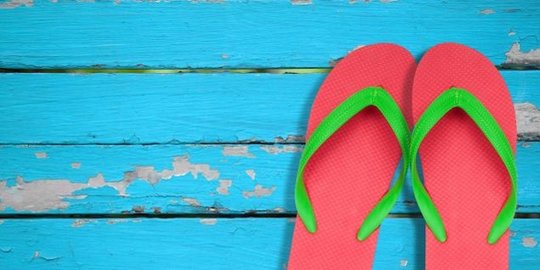 6 Masalah Kesehatan dari Penggunaan Sandal