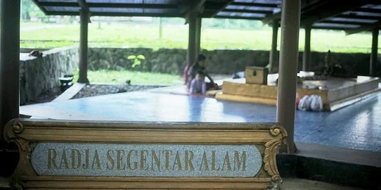 Jelang Pencoblosan, Banyak Caleg Ziarah ke Makam Keramat di Palembang