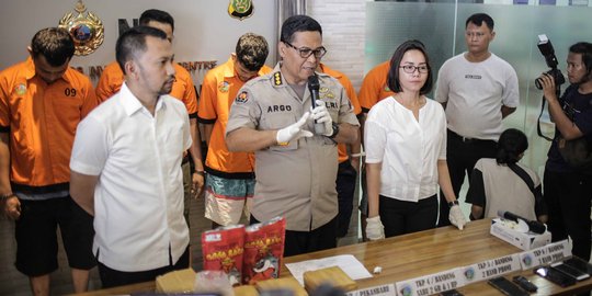 Polisi Ungkap Tindak Pidana Narkotika Jaringan Riau-Jakarta-Bandung