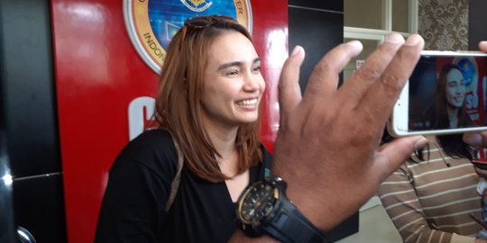 Besuk Vanessa Angel, Artis Feby Febiola Merasa Sedih 