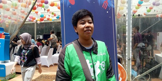 Cerita Sri Wati, Driver Perempuan Yang Jadi Juara Mitra Go-Food