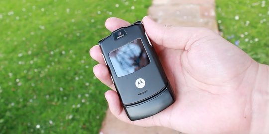 Ini Bocoran Spesifikasi Smartphone Lipat Motorola RAZR, Kurang Buas?