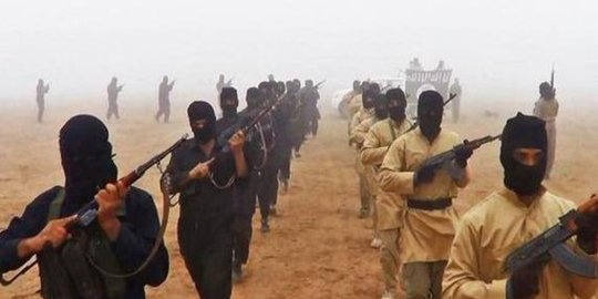 terus serang wilayah isis rev1