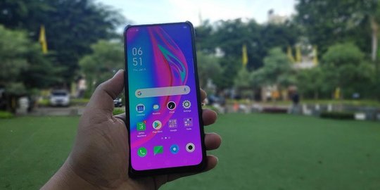 Oppo Siapkan Smartphone Baru Bernama Reno