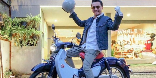 Ananda Omesh Alami Kerusakan Pita Suara