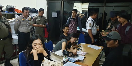 Dapat Laporan Praktik Prostitusi, Polisi Obok-Obok Apartemen Kebagusan City