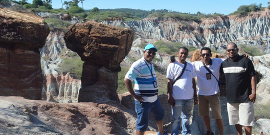 Menengok Pesona Kelabba Maja di NTT, Destinasi Wisata Mirip Painted Hills Oregon