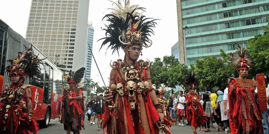 Tari Kabasaran Minahasa Meriahkan Car Free Day