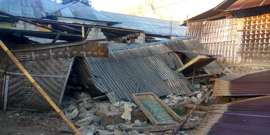 Gempa NTB, Nasib 40 Turis di Air Terjun Tiu Kelep Belum Diketahui