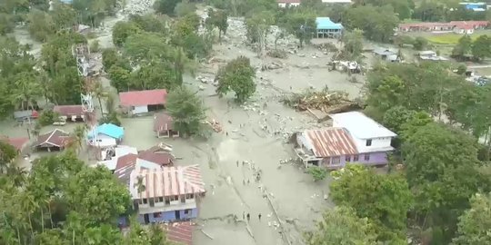 Korban Meninggal Akibat Banjir Bandang di Jayapura Mencapai 61 Orang