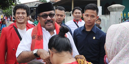 Rano Karno Blusukan di Tangerang Sosialisasi Program Jokowi-Ma'ruf