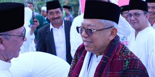 Di Depan Santri, Ma'ruf Amin Ingatkan 10 Years Challenge