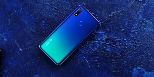 Realme 3 vs Vivo V11 Pro, Mana yang Lebih Pantas Dibeli?